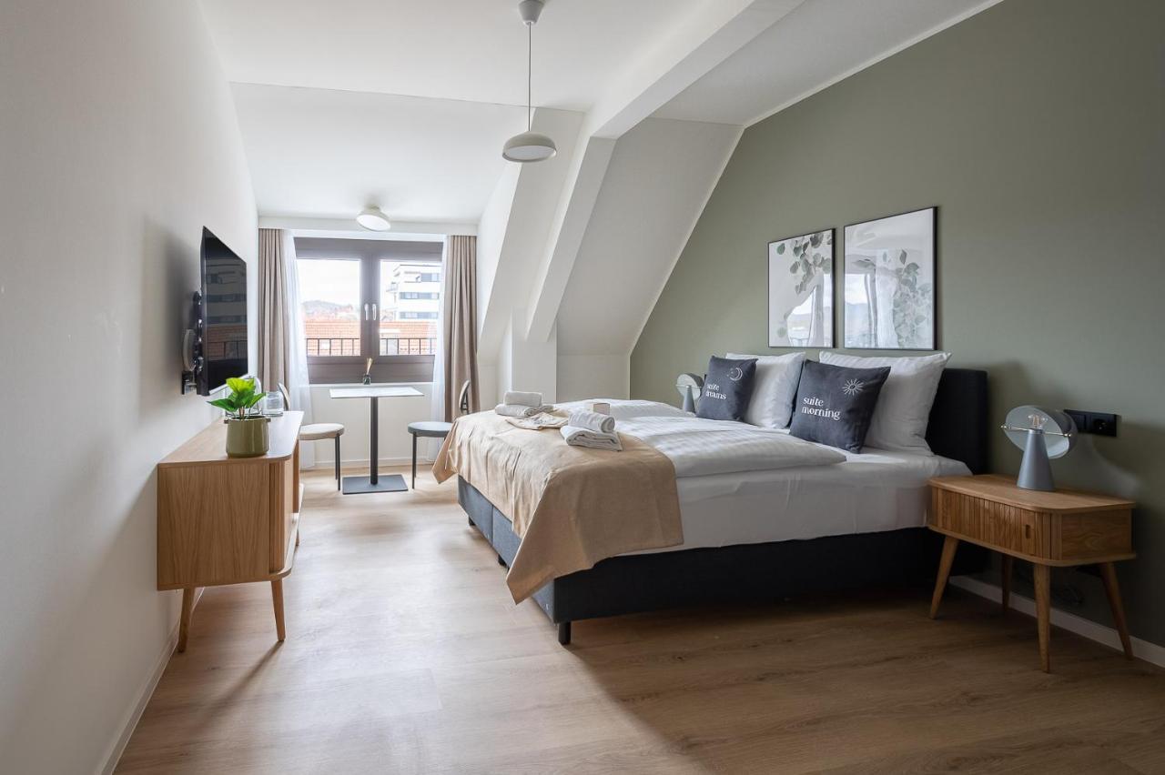 Limehome Stuttgart Elsenhansstr Ngoại thất bức ảnh
